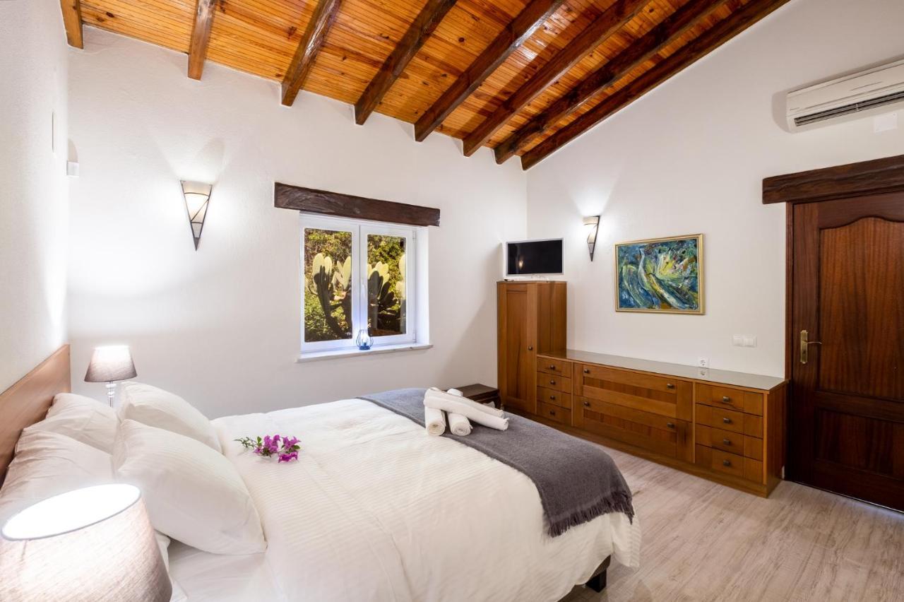 Casa Amada - Private - Heated Pool - Free Wifi - Air Con * Silves