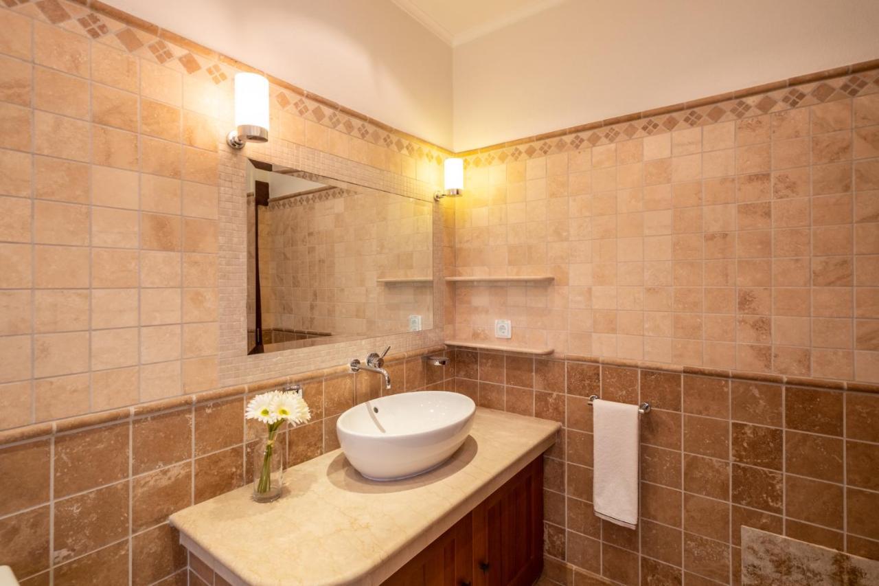 Casa Amada - Private - Heated Pool - Free Wifi - Air Con